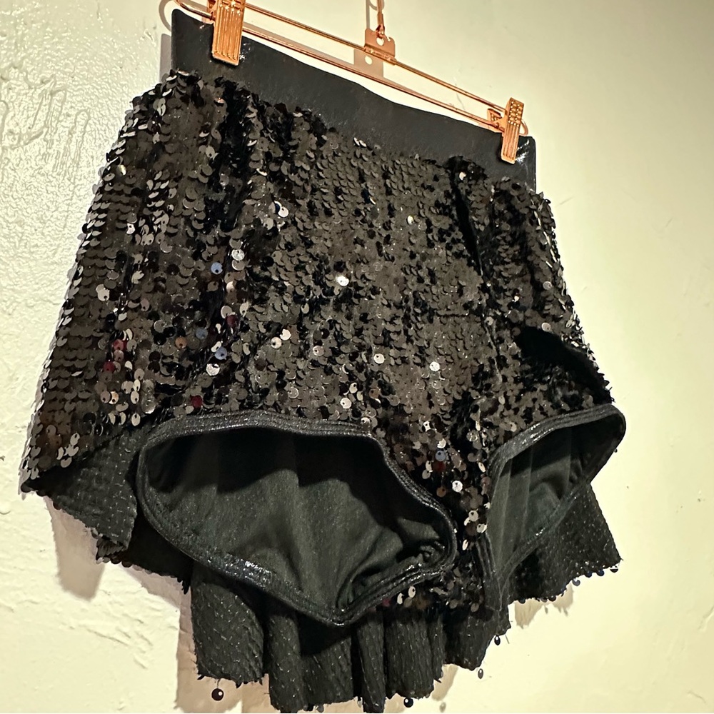Balera Ultra Sparkle Back-Panel Skirt
SQ9237 - Picture 3 of 9